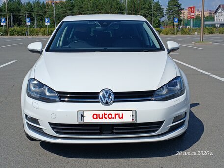 2016 Volkswagen Golf VII, белый, 1580000 рублей, вид 2