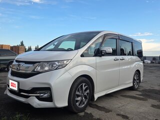 2015 Honda Stepwgn Spada V, белый, 1990000 рублей, вид 1