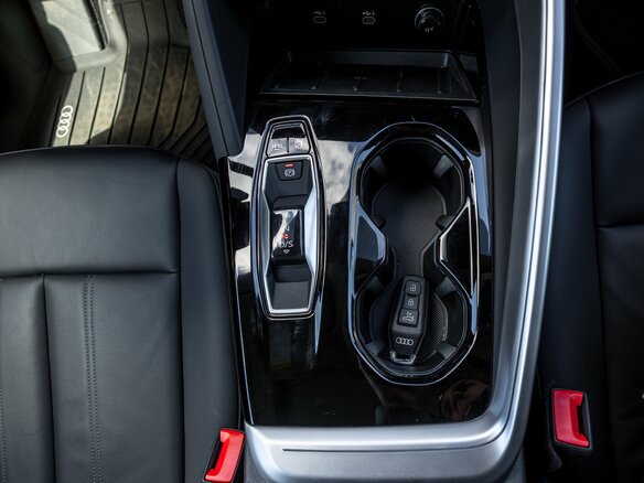 2025 Audi Q5 45 TFSI III (GU), белый, 5600000 рублей - вид 16