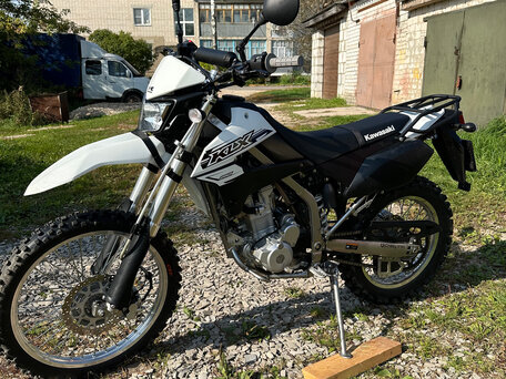 2018 Kawasaki KLX 250, чёрный, 435000 рублей, вид 1