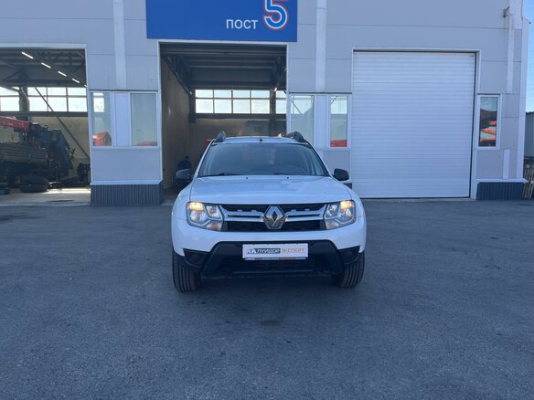 2016 Renault Duster I Рестайлинг, белый, 849000 рублей - вид 1