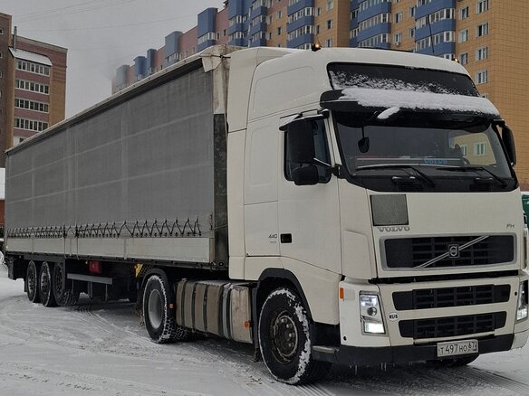 2007 Volvo FH, белый, 2500000 рублей