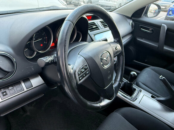 2009 Mazda 6 II (GH), серебристый, 635000 рублей - вид 12