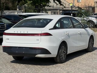 2025 Roewe D6 42.8 kWh, белый, 1770000 рублей, вид 4
