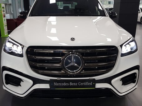 2025 Mercedes-Benz GLS 450 d II (X167) Рестайлинг, белый, 16240000 рублей, вид 3