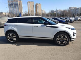 2025 Land Rover Range Rover Evoque L II Рестайлинг, белый, 5900000 рублей, вид 4