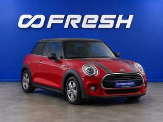 2018 Mini Hatch Cooper III (F55/F56) Рестайлинг, красный, 1799055 рублей, вид 1
