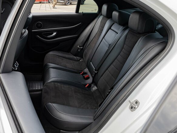 2021 Mercedes-Benz E-Класс 220 d V (W213, S213, C238) Рестайлинг, белый, 4200000 рублей - вид 8