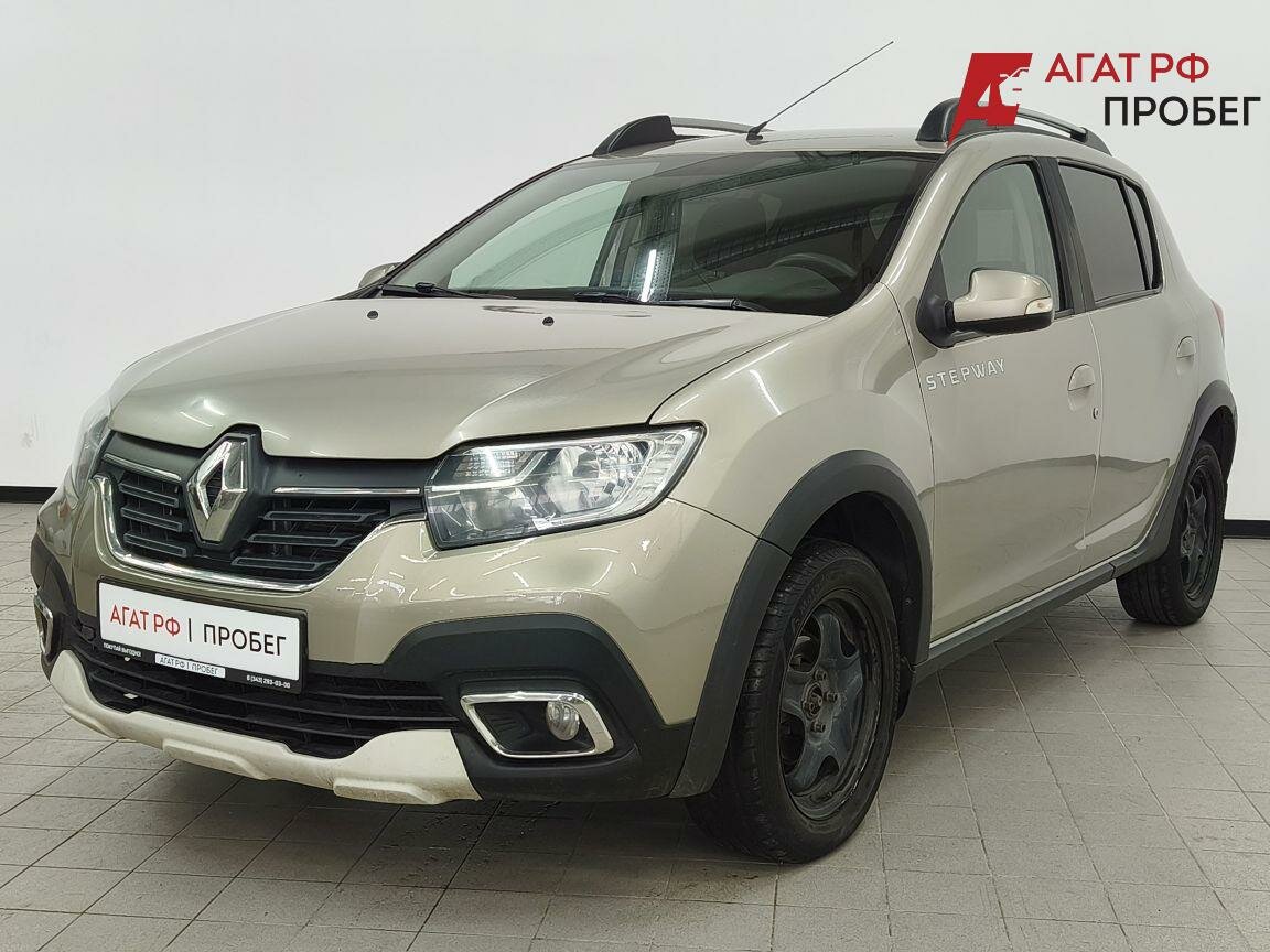 Открыть фотографии: Renault Sandero II Рестайлинг