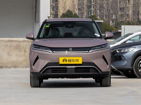 2026 BYD Yuan Up 45.12 kWh, коричневый, вид 1