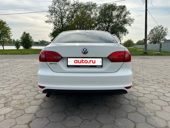 2013 Volkswagen Jetta VI, белый, 1070000 рублей - вид 5