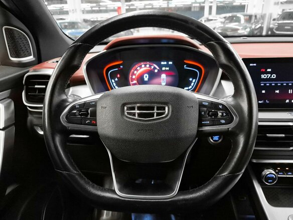 2022 Geely Coolray I, серебристый, 1299000 рублей - вид 12