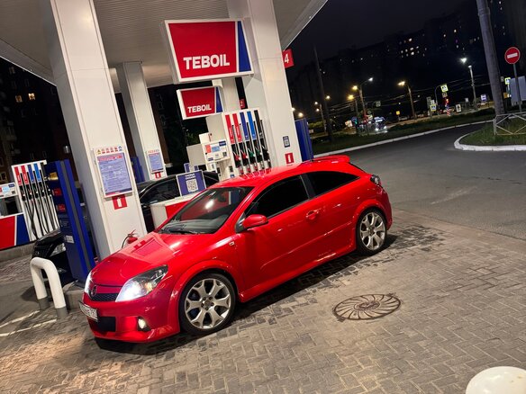 2008 Opel Astra OPC H, красный, 920000 рублей