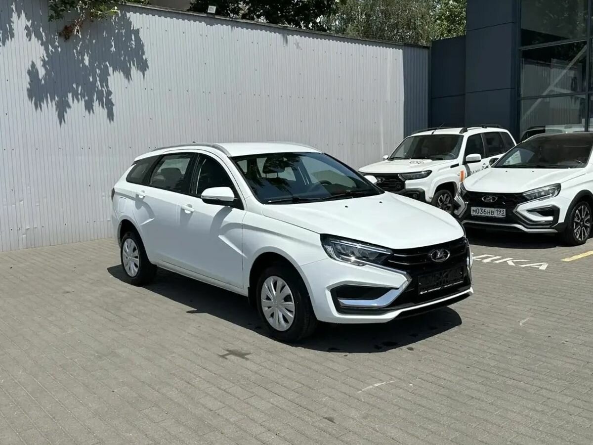Открыть фотографии: Lada (ВАЗ) Vesta I Рестайлинг (NG)