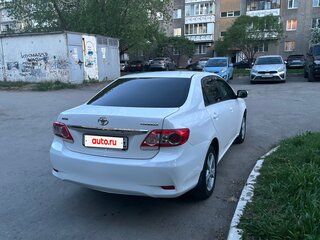2012 Toyota Corolla X (E140, E150) Рестайлинг, белый, 900000 рублей, вид 4