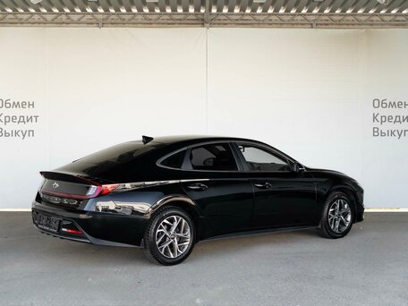 2020 Hyundai Sonata VIII (DN8), чёрный, 2149000 рублей, вид 2