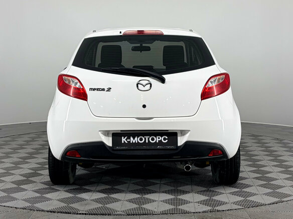 2008 Mazda 2 II (DE), белый, 630000 рублей - вид 5