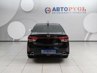 2021 Kia Rio IV Рестайлинг, чёрный, 1619000 рублей, вид 4
