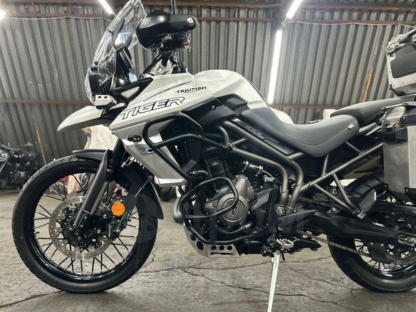 2019 Triumph Tiger 800, белый, 1050000 рублей - вид 15