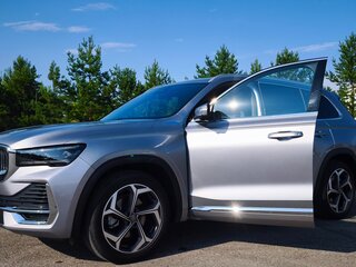 2022 Geely Xingyue L I, серый, 2750000 рублей, вид 2