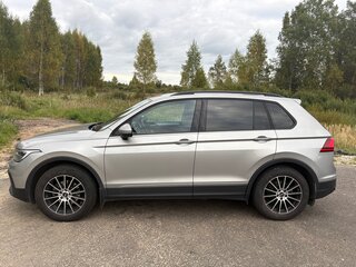 2022 Volkswagen Tiguan II Рестайлинг, серый, 2190000 рублей, вид 2