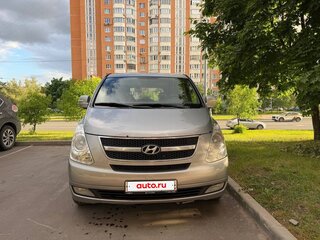 2011 Hyundai Grand Starex I, серый, 1100000 рублей, вид 2
