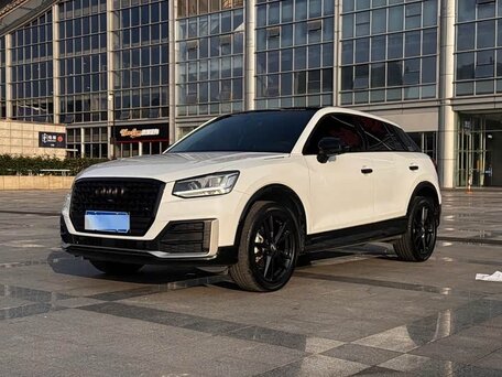 Audi Q2 I