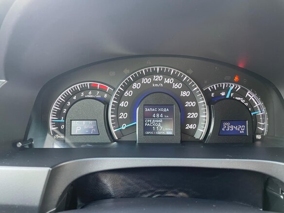 2011 Toyota Camry VII (XV50), чёрный, 1350000 рублей - вид 10