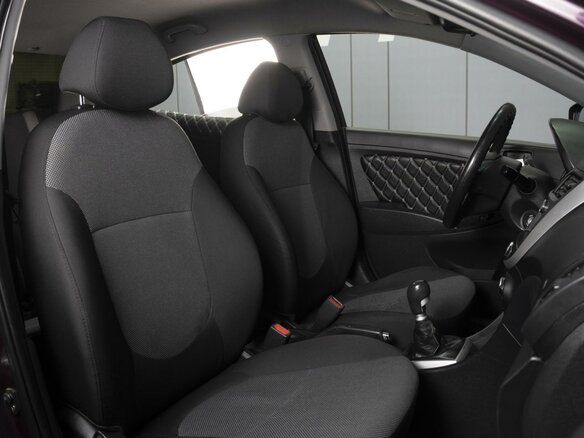 2012 Hyundai Solaris I, фиолетовый, 525000 рублей - вид 6