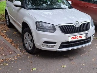2014 Skoda Yeti I Рестайлинг, белый, 1100000 рублей, вид 3