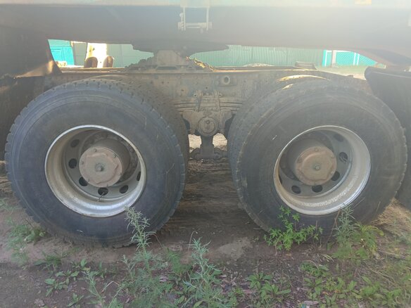 2006 Iveco Trakker, чёрный, 2500000 рублей - вид 5