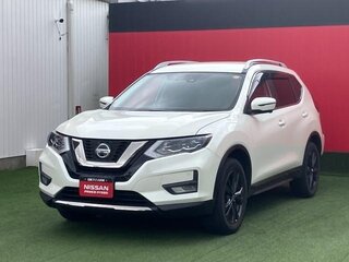 2022 Nissan X-Trail III Рестайлинг, белый, 1600000 рублей, вид 1