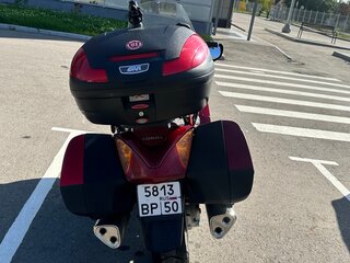 2005 Honda ST 1300, красный, 700000 рублей, вид 3