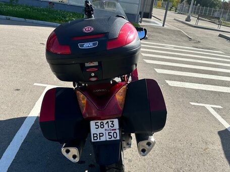 2005 Honda ST 1300, красный, 700000 рублей, вид 3