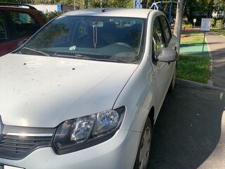 2017 Renault Logan II, белый, 740000 рублей, вид 3