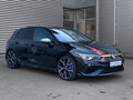 2021 Volkswagen Golf R VIII, чёрный, 4550000 рублей - вид 2