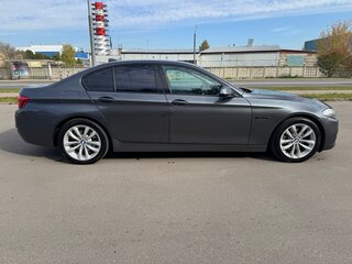 2016 BMW 5 серии 525d xDrive VI (F10/F11/F07) Рестайлинг, серый, 2300000 рублей, вид 4