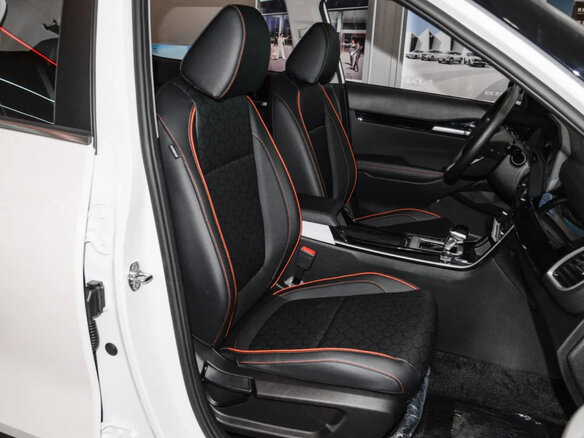 2026 Kia Seltos I Рестайлинг, зелёный, 2100000 рублей - вид 7