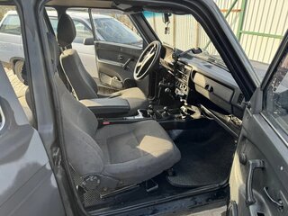 2011 Lada (ВАЗ) 2131 (4x4) 213105 I, чёрный, 320000 рублей, вид 5