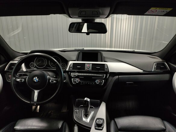 2018 BMW 3 серии 320i xDrive VI (F3x) Рестайлинг, белый, 2950000 рублей - вид 7