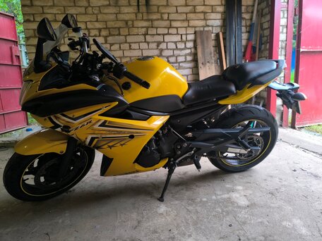 2009 Yamaha XJ6 (FZ6R), жёлтый, 380000 рублей, вид 3