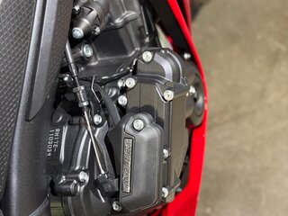 2025 Honda CBR 650R, красный, 1299999 рублей, вид 2