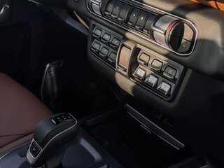 2026 212 T01, серый, 4399000 рублей, вид 5