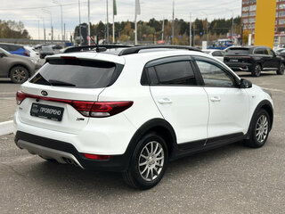 2017 Kia Rio X-Line IV, белый, 1000000 рублей, вид 5