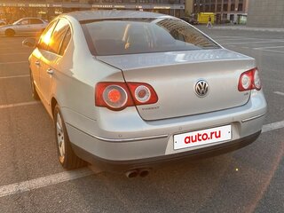 2010 Volkswagen Passat B6, серебристый, 590000 рублей, вид 4