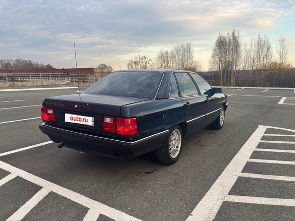 1986 Audi 100 III (C3), синий, 375000 рублей - вид 3