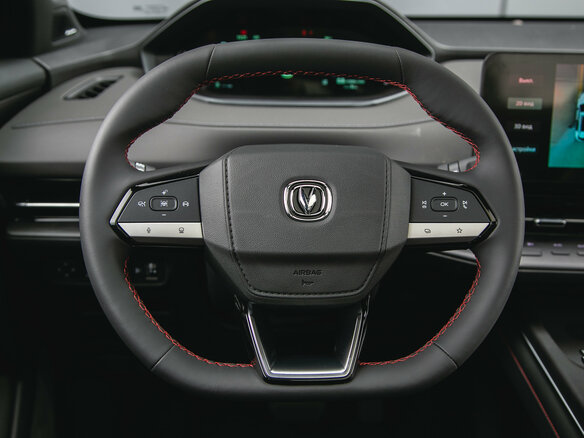2025 Changan UNI-S I, белый - вид 25