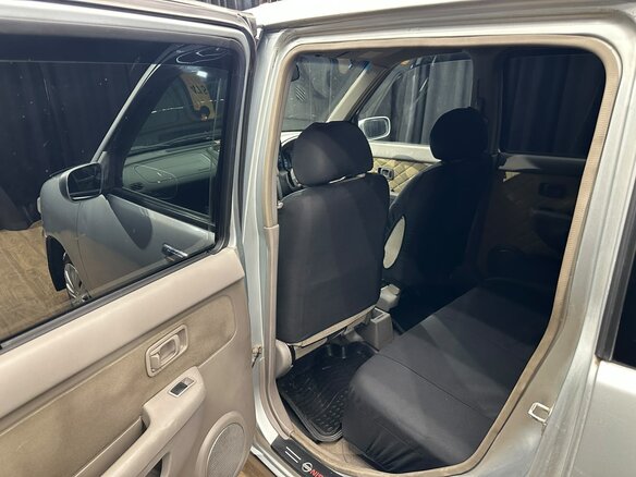 2001 Nissan Cube I Рестайлинг (Z10), серый, 199999 рублей - вид 17