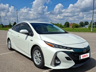 2017 Toyota Prius PHV ZVW52 IV (XW50), белый, 1850000 рублей, вид 2