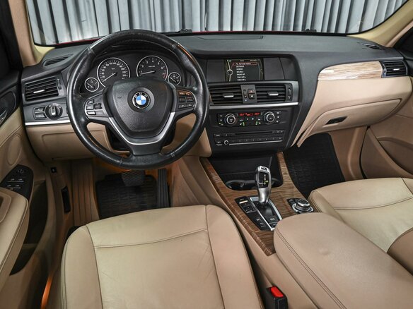 2012 BMW X3 28i xDrive II (F25), красный - вид 5